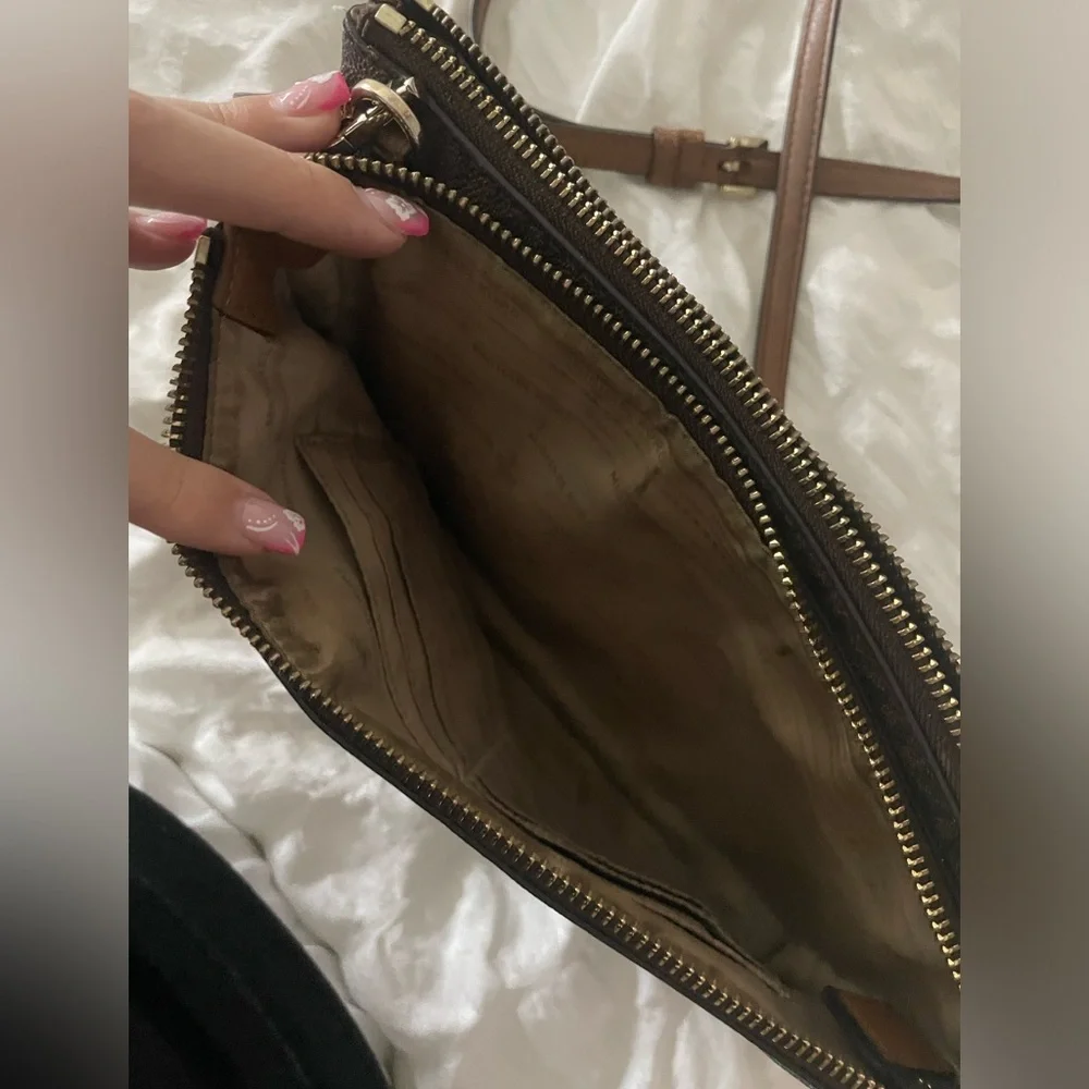 Brown canvas print Michael Kors crossbody - Picture 4 of 5
